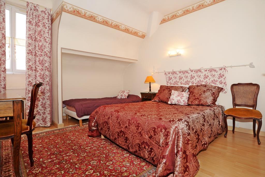 Hotel La Tour Sully-sur-Loire Szoba fotó